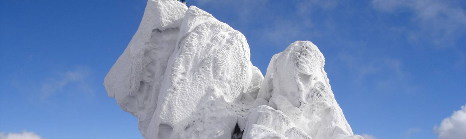 Alvand Mountain